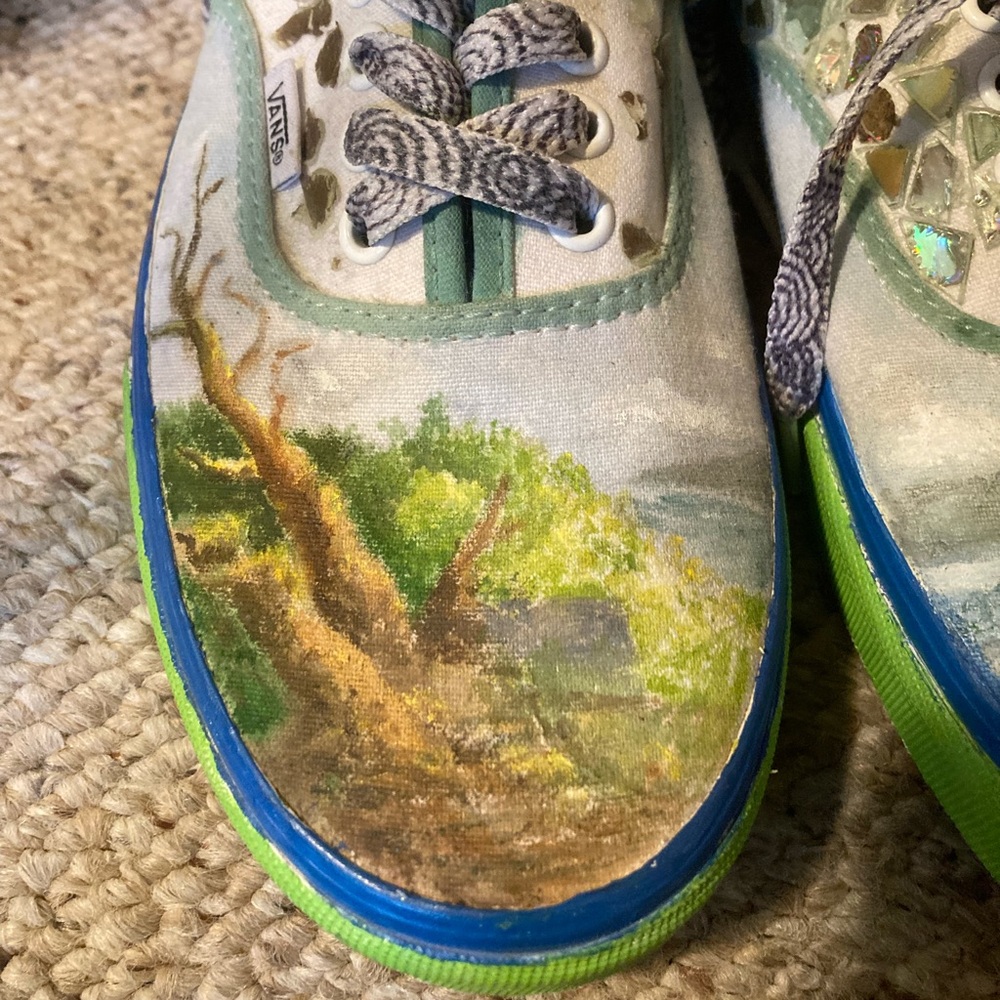 Van’s “Off The Wall” Custom Designed Outdoors Scene Painting Canvas Sneakers - Picture 5 of 13